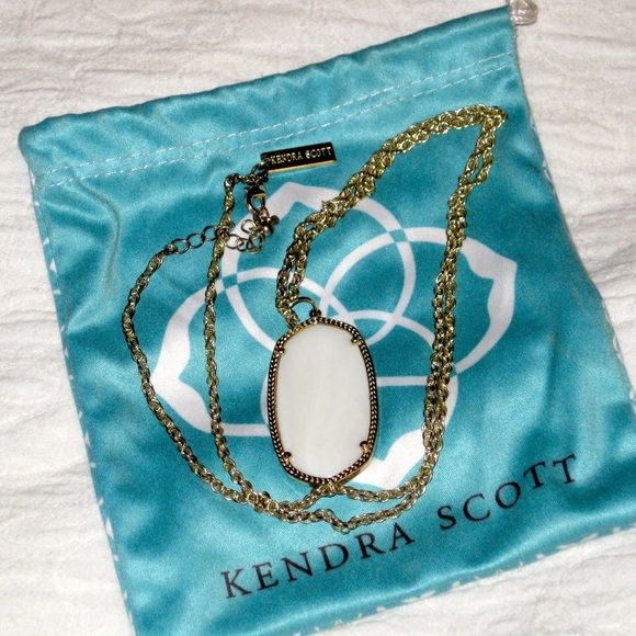 Kendra Scott long necklace