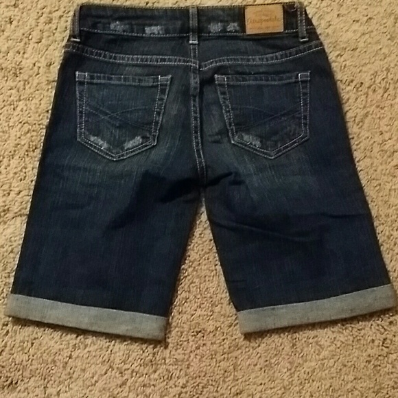 Aeropostale Bermuda shorts - Picture 2 of 2
