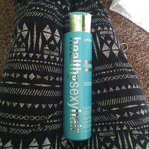 2 Shampoos & FREE sample!