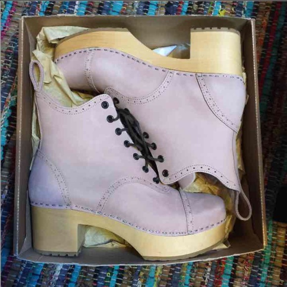 Shoes - HP🦄Pink Swedish Hasbeen's "Grandma Plateau