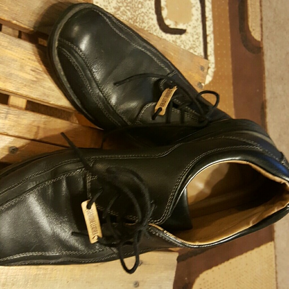 Dockers men's shoes
