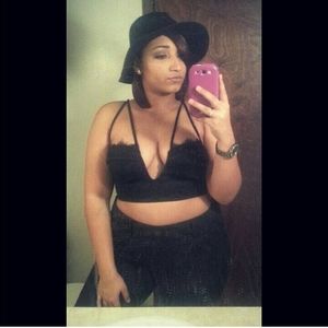 Meet your Posher, Lex'