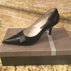 Nordstrom black leather pump