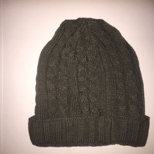 Grey beanie