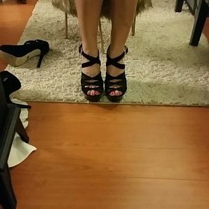 Michael kors platform sexy crisscross heels