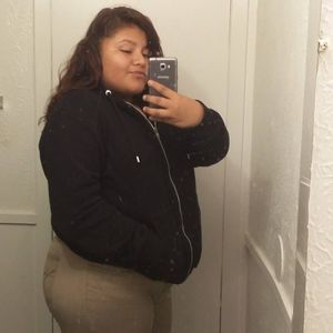 Meet your Posher, Marisol