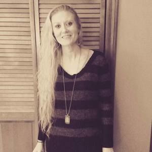 Meet your Posher, Crystal