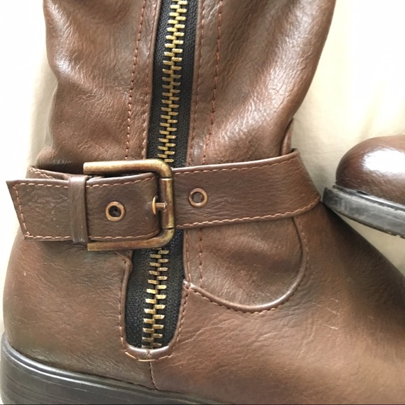 Double Sided Zipper Boots - Picture 2 of 6