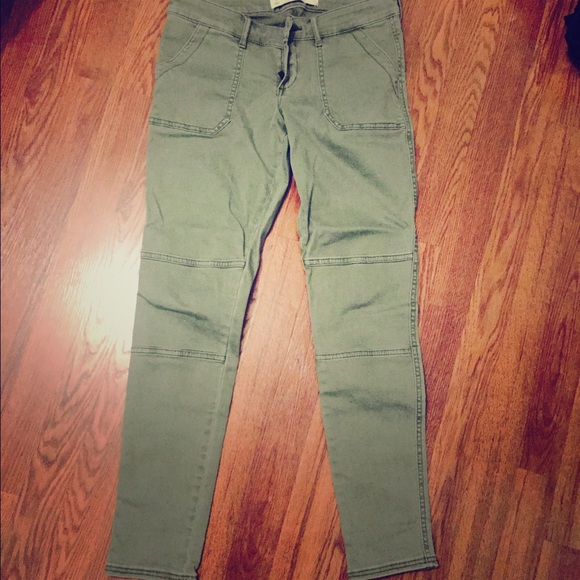 Military green hollister cargo pants