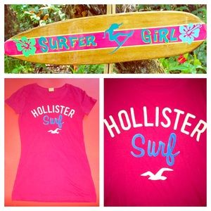 Cute Hollister shirt 🏄🏽