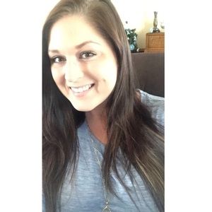 Meet your Posher, Nina