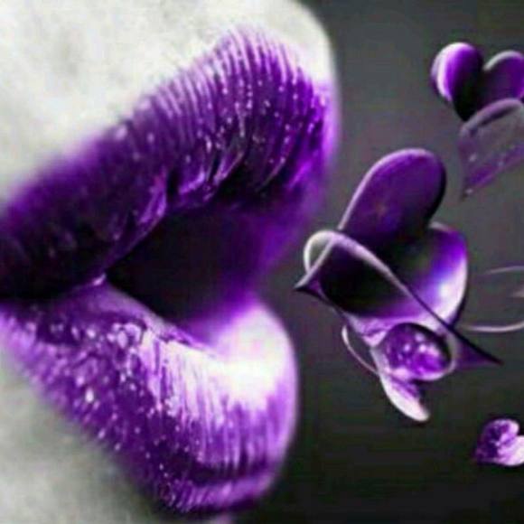 Meet your Posher, Gloriacaleb