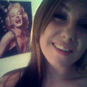 Meet your Posher, Destiney