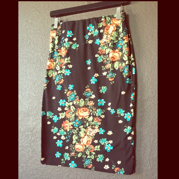 Black and floral pencil skirt
