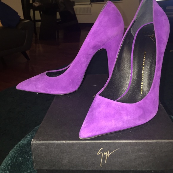Giuseppe Zanotti Ester Purple pump