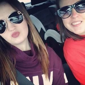 Meet your Posher, Kim