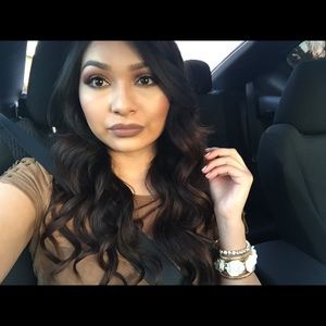 Meet your Posher, Jennifer