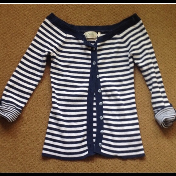 Nautical themed Guess top