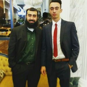 Meet your Posher, Salim