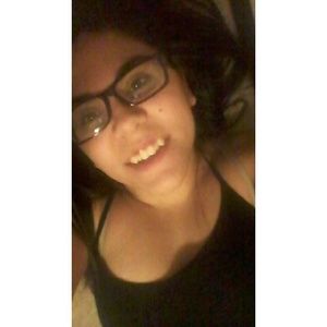 Meet your Posher, Lydia