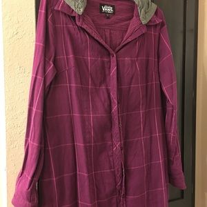 Vans sweatshirt. Removal hood.