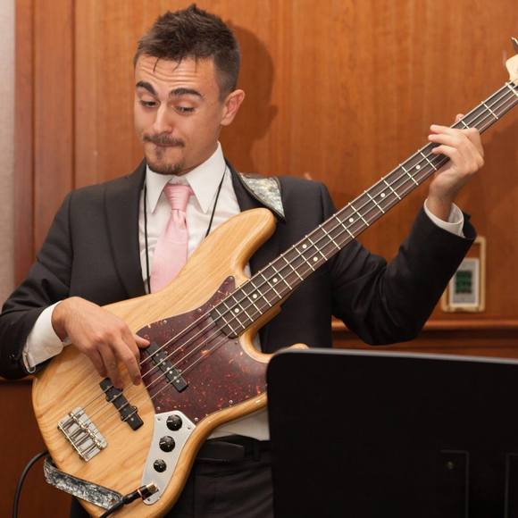 Meet your Posher, Ryan - Picture 1 of 1