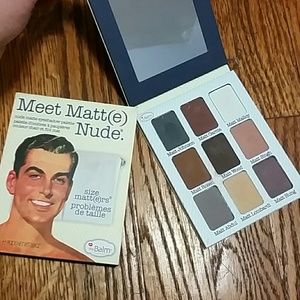 Meet Matt(e) Nude.