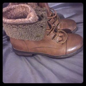 Brown boots