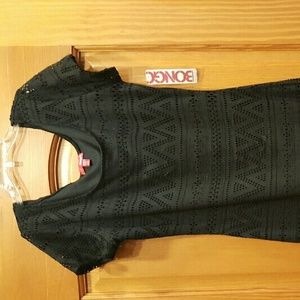 Bongo form fitting dress