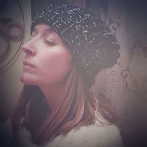 Meet your Posher, Adrienne