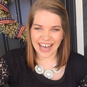 Meet your Posher, Nicole