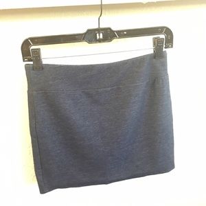 ✨Forever21 - Soft denim mini skirt ✨