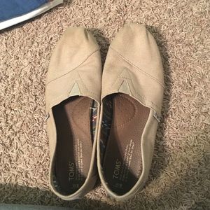 TOMS