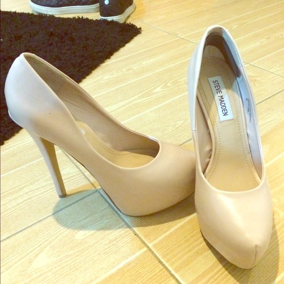 Steve madden jupitir platforms