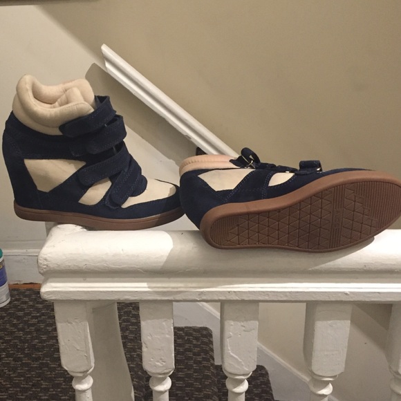 Sneaker Wedges