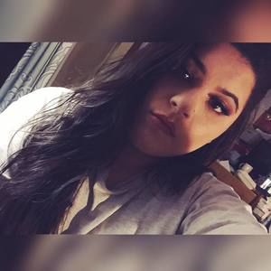 Meet your Posher, Rebecca