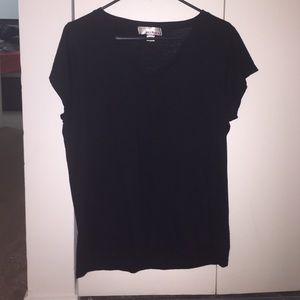 MUST GO Women's black tshirt