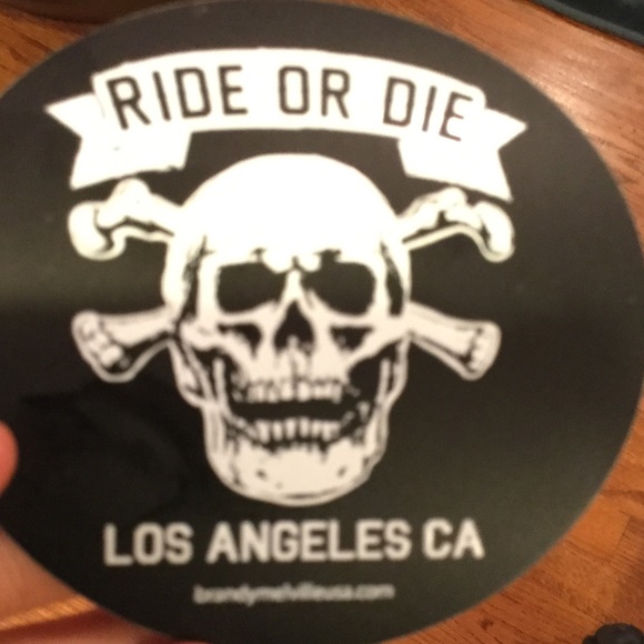 Brandy Melville Magnets - Picture 3 of 4