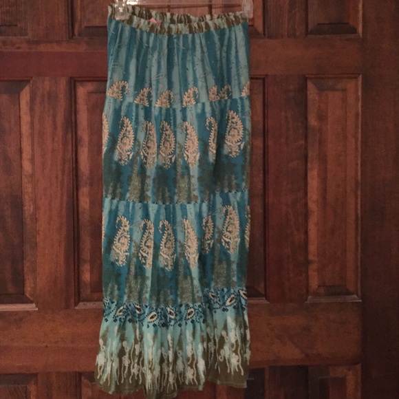 Dresses & Skirts - Long summer full skirt with elastic waist