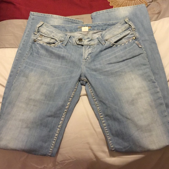 Silver jeans Tuesday 28/33