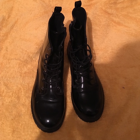 Bongo Size 11 boots