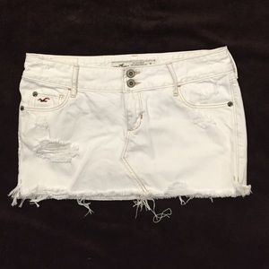 ⭐️Hollister white denim skirt