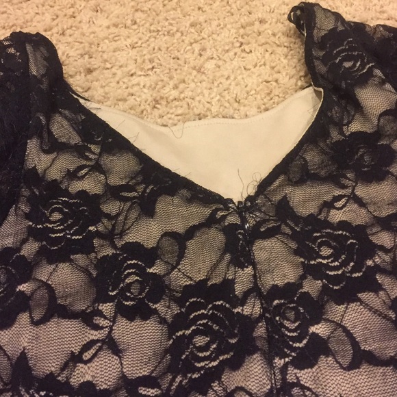 Black Floral Lace Fit and Flare Skater Dress - Picture 4 of 4