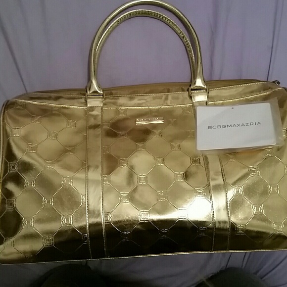 BCBGMaxAzria Handbags - PRICE DROPPED! BCBG MAX AZRIA weekend tote bag