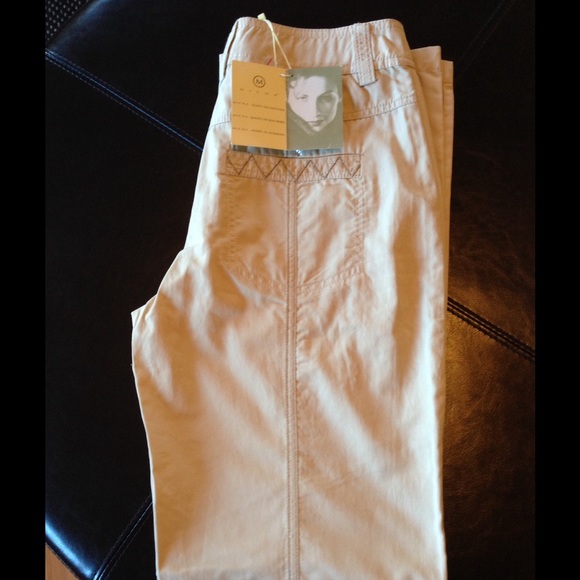 ON HOLD FOR @graniteplanite