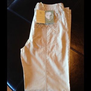 ON HOLD FOR @graniteplanite