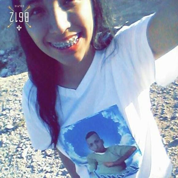 Meet your Posher, Lesslie - Picture 1 of 1