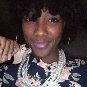 Meet your Posher, Gabrielle