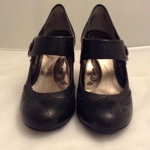 "REDUCED" Sofft Black Leather Mary Janes