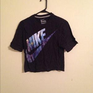 Nike cropped t-shirt.